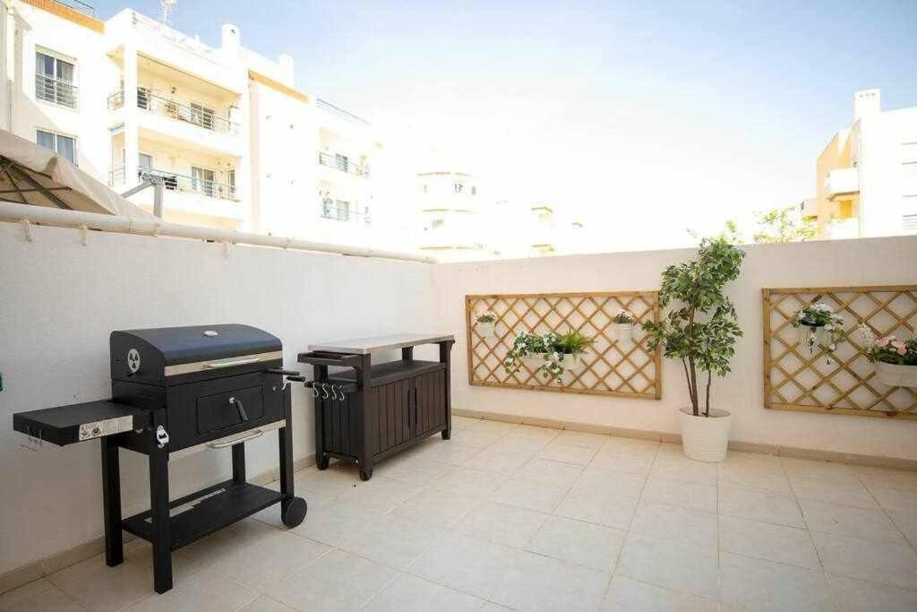 Modern 3Br Apt W/ Lg Terrace, Bbq, Ac & Parking Tavira Extérieur photo